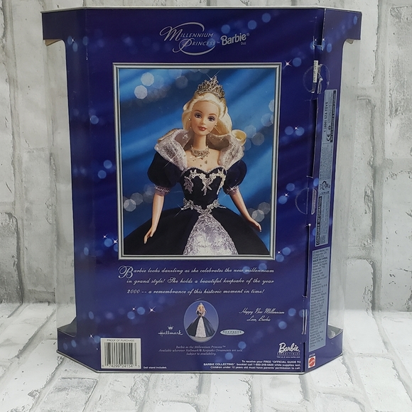 Collector's Millennium Princess Barbie - Picture 7 of 8